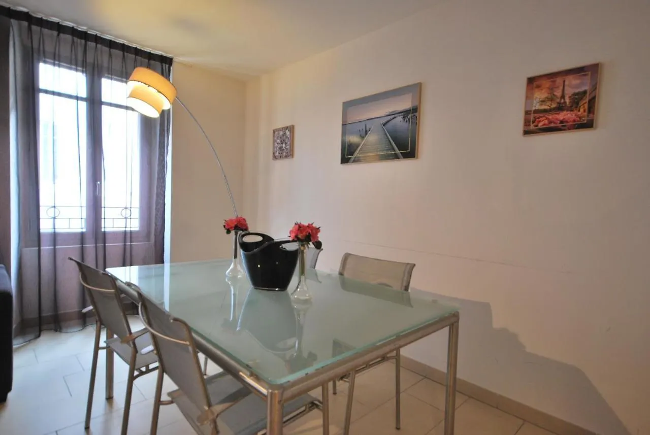 Vieux Port One Bedroom Apartment A08 Cannes